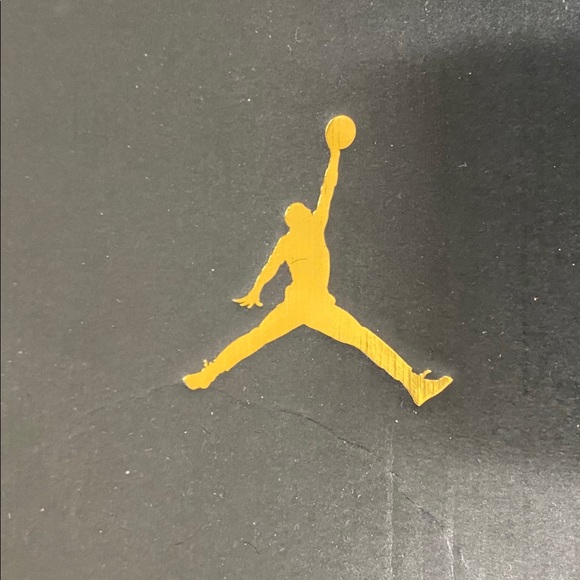 Jordan Ones - Picture 2 of 8